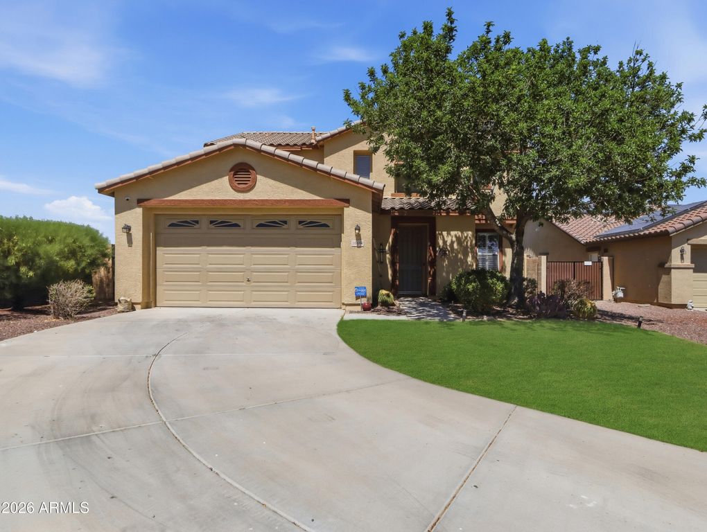 16464 W HONEYSUCKLE Drive, Surprise, AZ 85387 — exterior