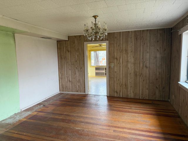 43045 Bridge Street, Fall River Mills, CA 96028