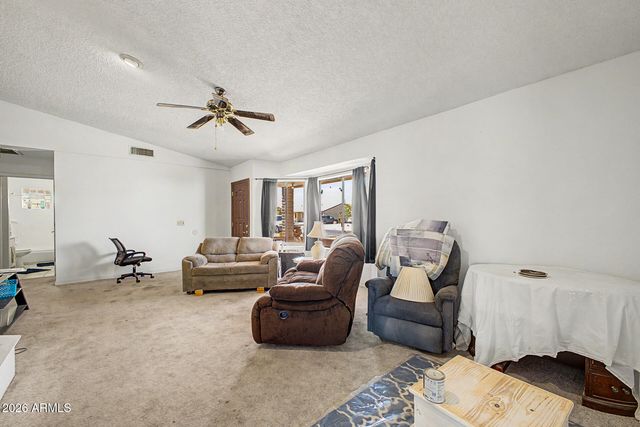 547 E QUAIL Avenue, Apache Junction, AZ 85119