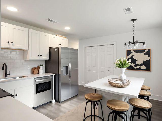 5807 Robinhood Drive, Hanahan, SC 29410