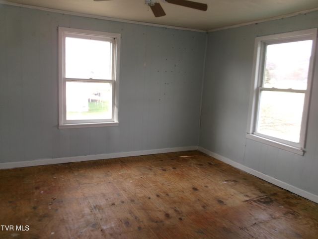 856 Hickory Cove Road, Rogersville, TN 37857