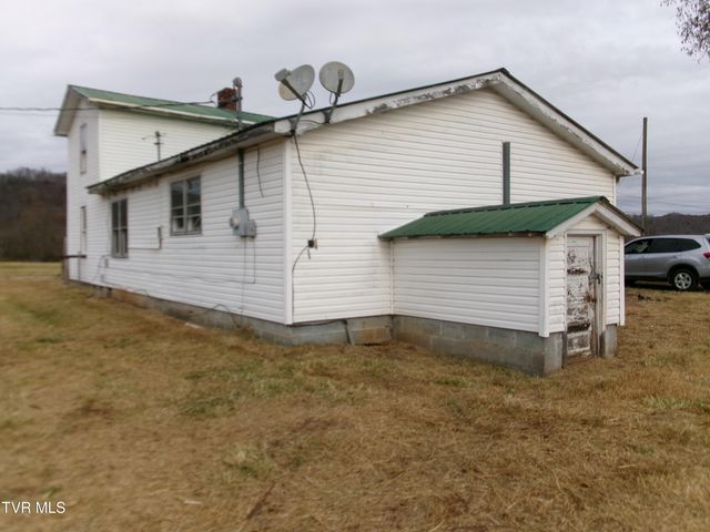 856 Hickory Cove Road, Rogersville, TN 37857