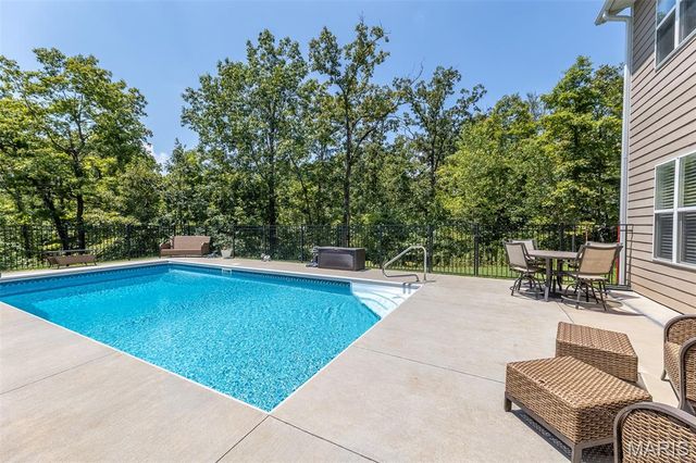 223 Timberway Drive, Poplar Bluff, MO 63901