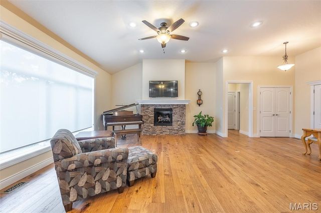 223 Timberway Drive, Poplar Bluff, MO 63901