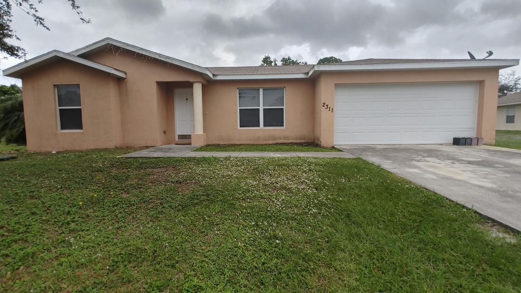 2311 SE Charleston Drive, Port St. Lucie, Port St Lucie, FL 34952