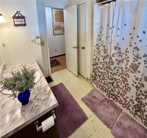 121 Woodview Lane, Morris, NY 13808