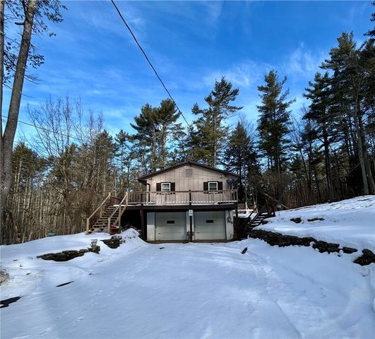 121 Woodview Lane, Morris, NY 13808