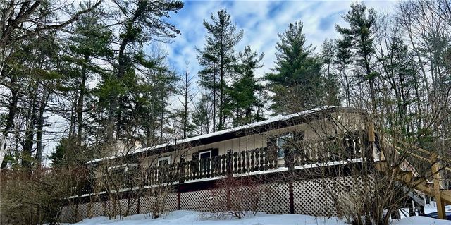 121 Woodview Lane, Morris, NY 13808