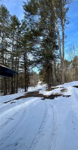 121 Woodview Lane, Morris, NY 13808