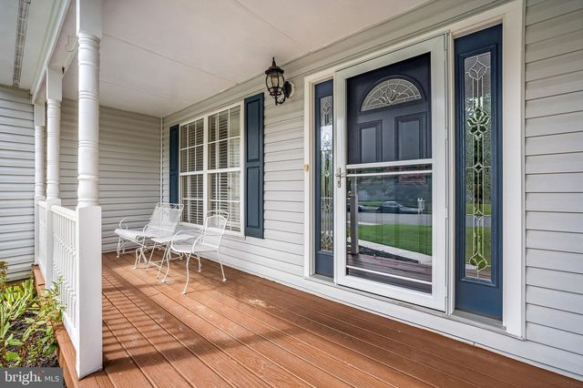 14176 ROCKINGHORSE DR, Woodbridge, VA 22193