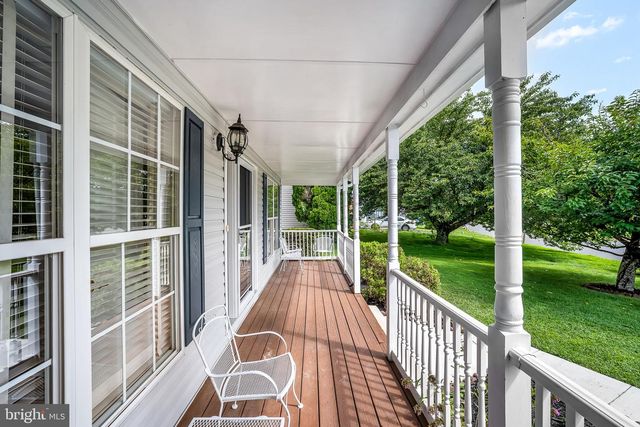 14176 ROCKINGHORSE DR, Woodbridge, VA 22193