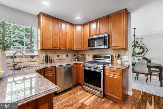 14176 ROCKINGHORSE DR, Woodbridge, VA 22193
