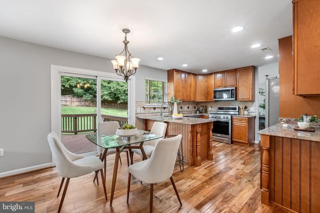 14176 ROCKINGHORSE DR, Woodbridge, VA 22193
