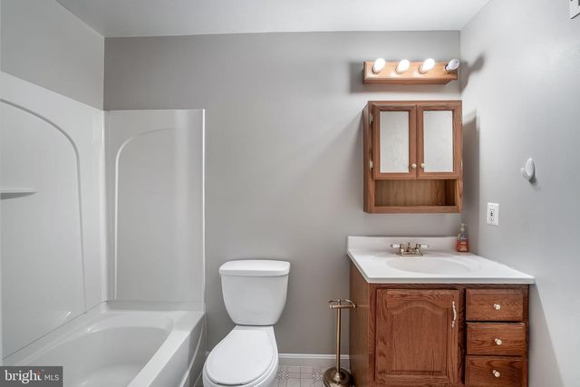 14176 ROCKINGHORSE DR, Woodbridge, VA 22193