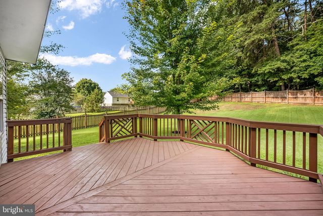 14176 ROCKINGHORSE DR, Woodbridge, VA 22193