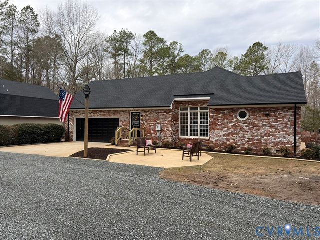 2105 Stavemill Estates Dr, Powhatan, VA 23139