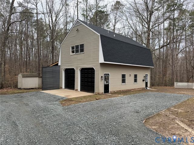 2105 Stavemill Estates Dr, Powhatan, VA 23139