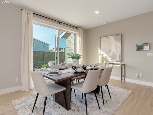 6519 Se POLYANTHA St, Hillsboro, OR 97123