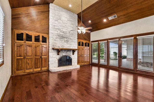 13116 Hillcrest Boulevard, Fort Worth, TX 76244