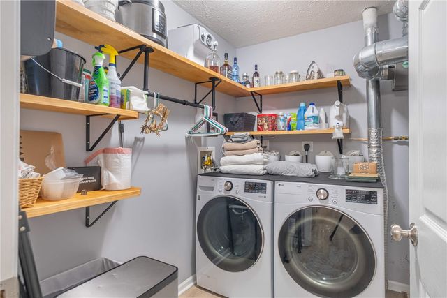 1655 Piper Lane 55-101, Centerville, OH 45440