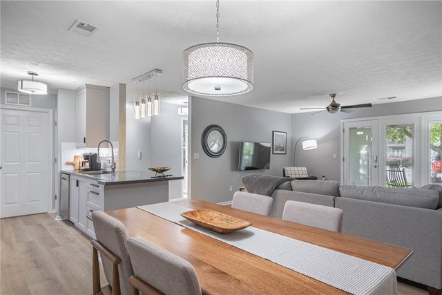 1655 Piper Lane 55-101, Centerville, OH 45440