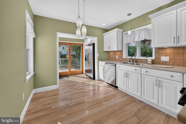 256 W PINE ST, Audubon, NJ 08106