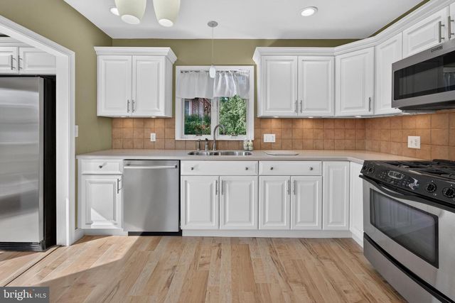 256 W PINE ST, Audubon, NJ 08106