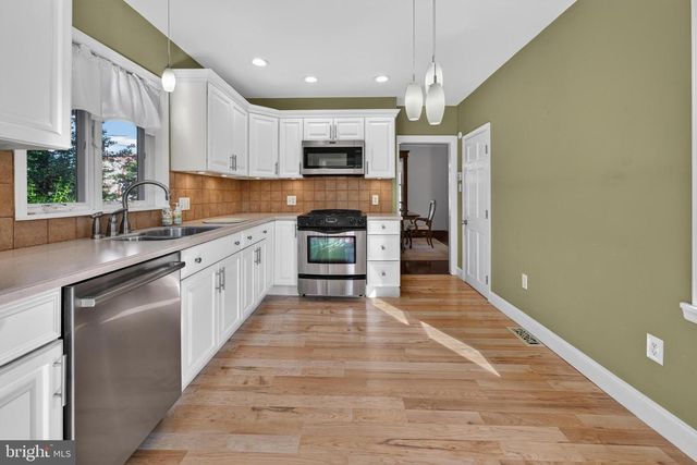 256 W PINE ST, Audubon, NJ 08106