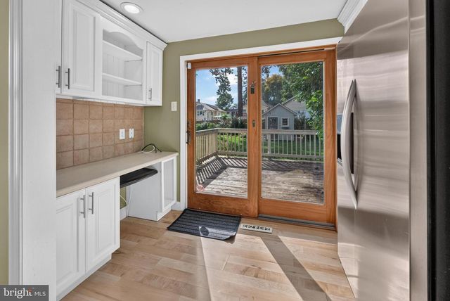 256 W PINE ST, Audubon, NJ 08106