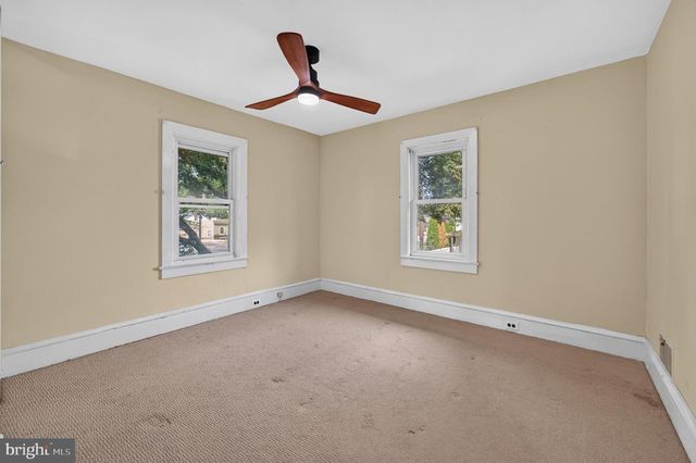 256 W PINE ST, Audubon, NJ 08106