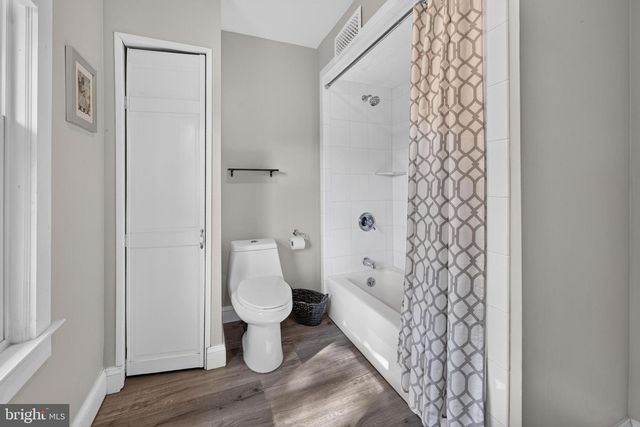 256 W PINE ST, Audubon, NJ 08106