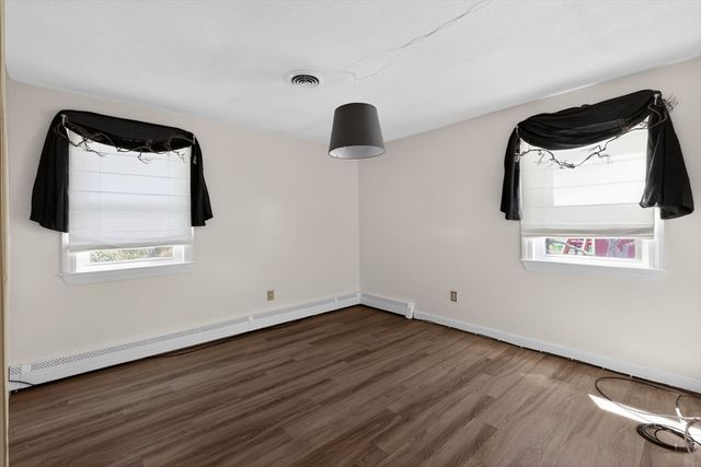 4 Fisher St, Taunton, MA 02780