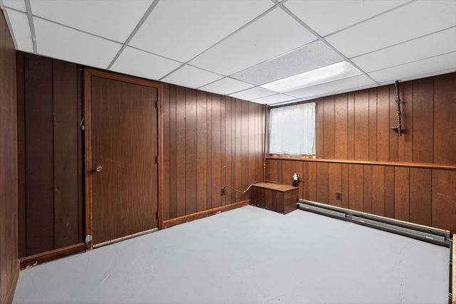 4 Fisher St, Taunton, MA 02780