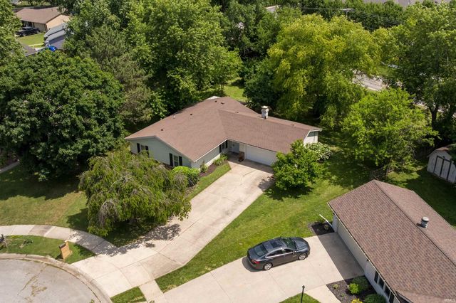 8027 Meadows Court, Fort Wayne, IN 46815