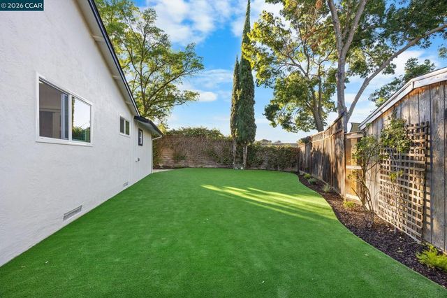 3974 Mount Rainier Ct, Pleasanton, CA 94588