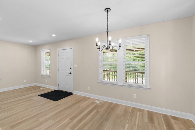 11617 Park Road, Evansville, IN 47725
