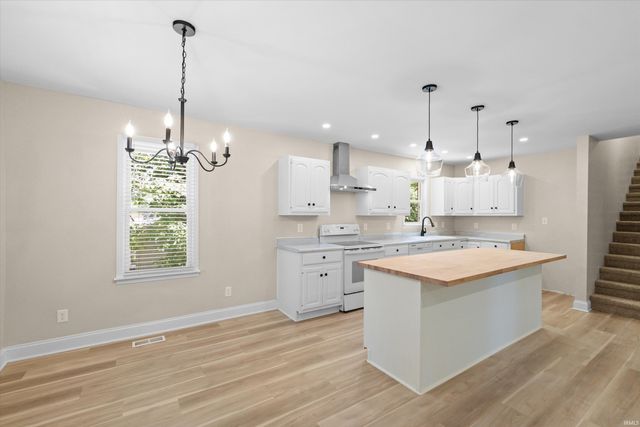 11617 Park Road, Evansville, IN 47725