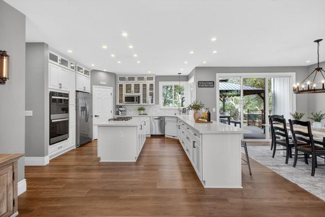 4640 Thunder Ln, Shingle Springs, CA 95682