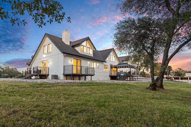 4640 Thunder Ln, Shingle Springs, CA 95682