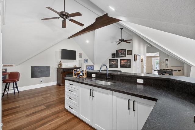 4640 Thunder Ln, Shingle Springs, CA 95682