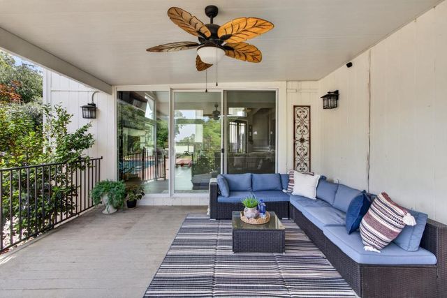 4640 Thunder Ln, Shingle Springs, CA 95682
