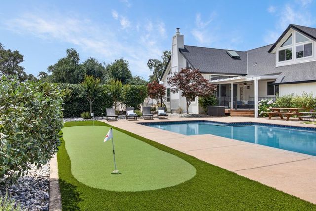 4640 Thunder Ln, Shingle Springs, CA 95682