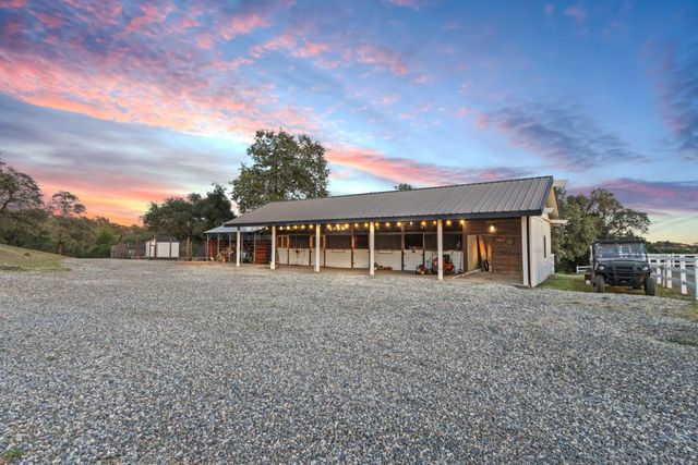 4640 Thunder Ln, Shingle Springs, CA 95682