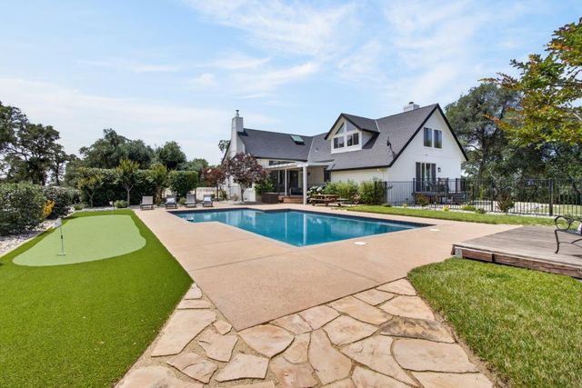 4640 Thunder Ln, Shingle Springs, CA 95682