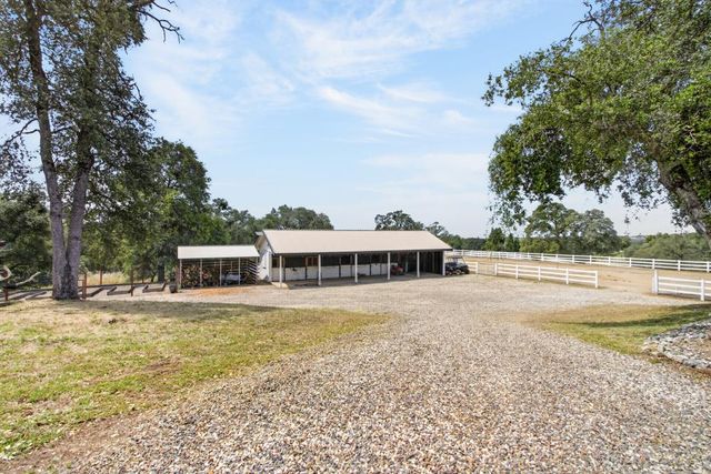 4640 Thunder Ln, Shingle Springs, CA 95682