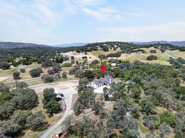 4640 Thunder Ln, Shingle Springs, CA 95682