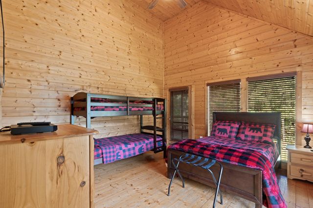 947 Belltown Road, Copperhill, TN 37317
