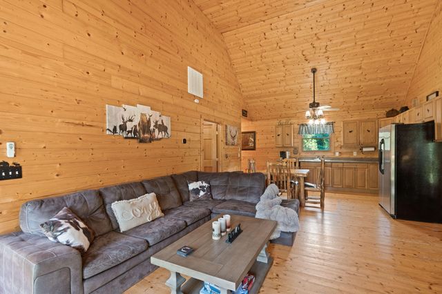 947 Belltown Road, Copperhill, TN 37317