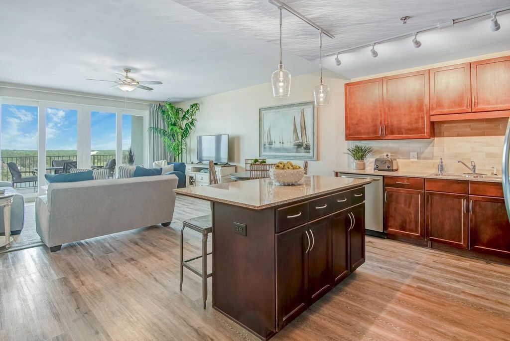 9902 S Thomas Drive 834, Panama City Beach, FL 32408