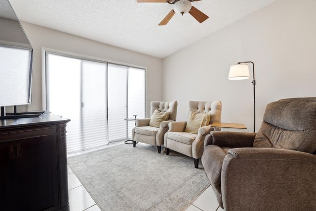 22316 Pineapple Walk Drive, Boca Raton, FL 33433